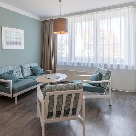Mingers Hotel Neuharlingersiel Eksteriør billede